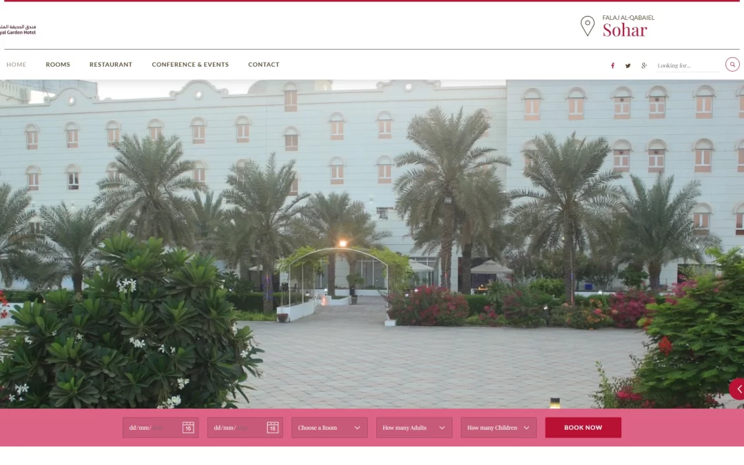 royalgardenoman.com